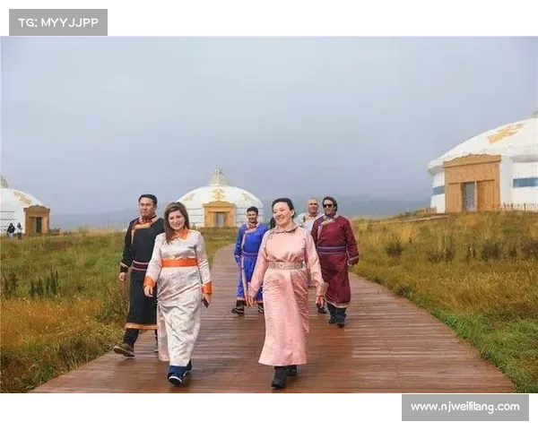 草原文化体验区入驻赛场 选手可亲身试穿民族服饰感受独特风情 草原文化体验区入驻赛场 选手可亲身试穿民族服饰感受独特风情